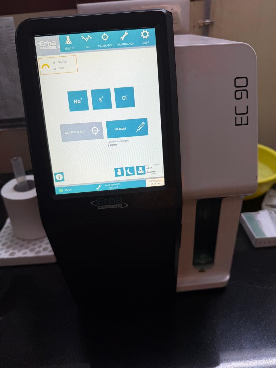 Erba EC90 electrolyte analyser