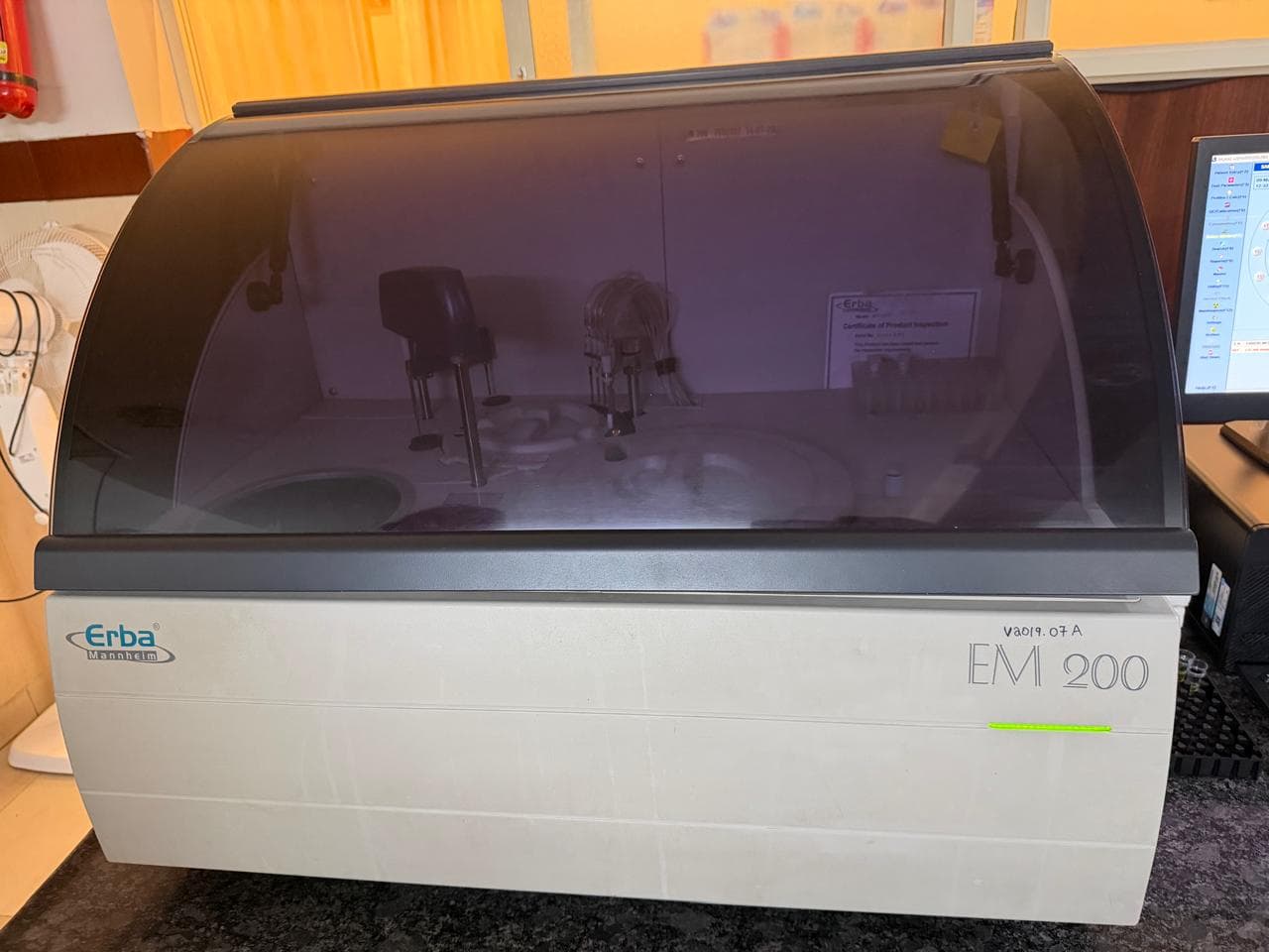Erba EM 200 biochemistry analyser
